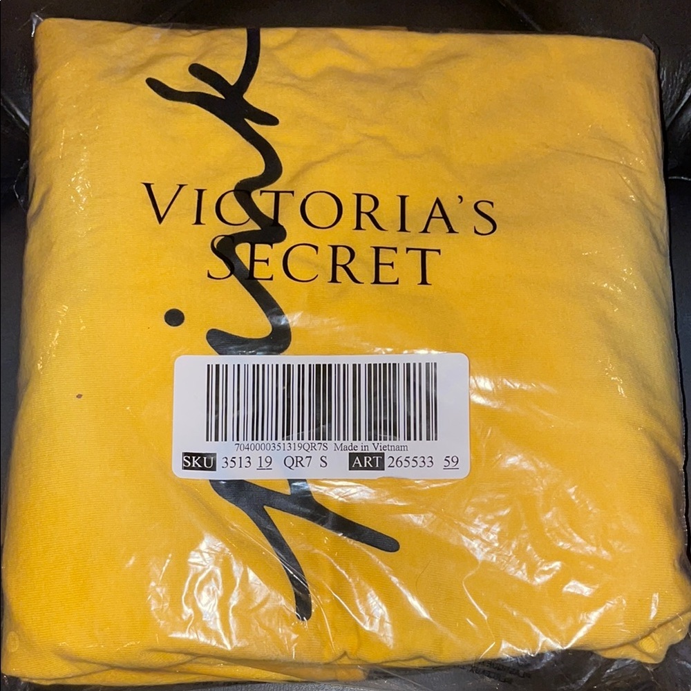 Victoria's Secret Pink Yellow Long Sleeve Shirt - Picture 5 of 7